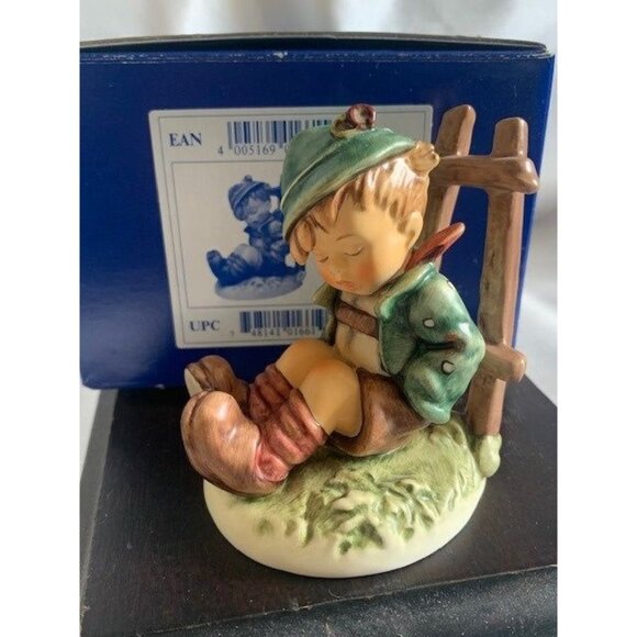 Hummel Afternoon Nap figure 836 3.5 inches with box - Picture 1 of 10